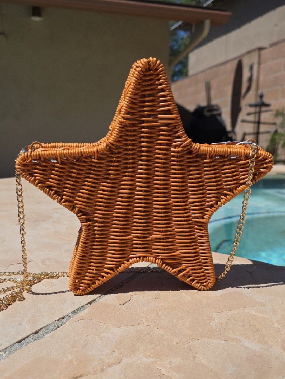 Tommy Bahama Woven Star Fish Crossbody Purse - Picture 2 of 7